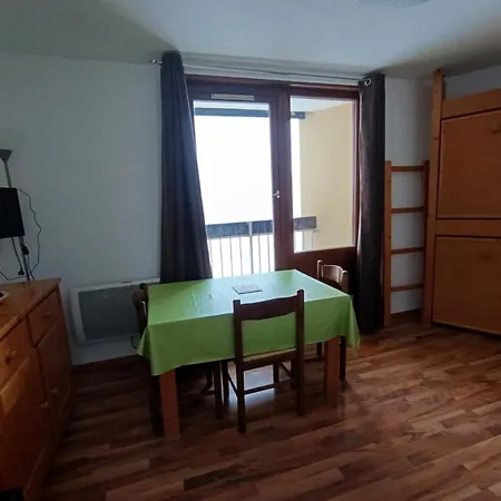 Apartament Montgenevre: Cosy 4 Pers, Sur Les Pistes, Animaux Ok - Fr-1-445-77 *